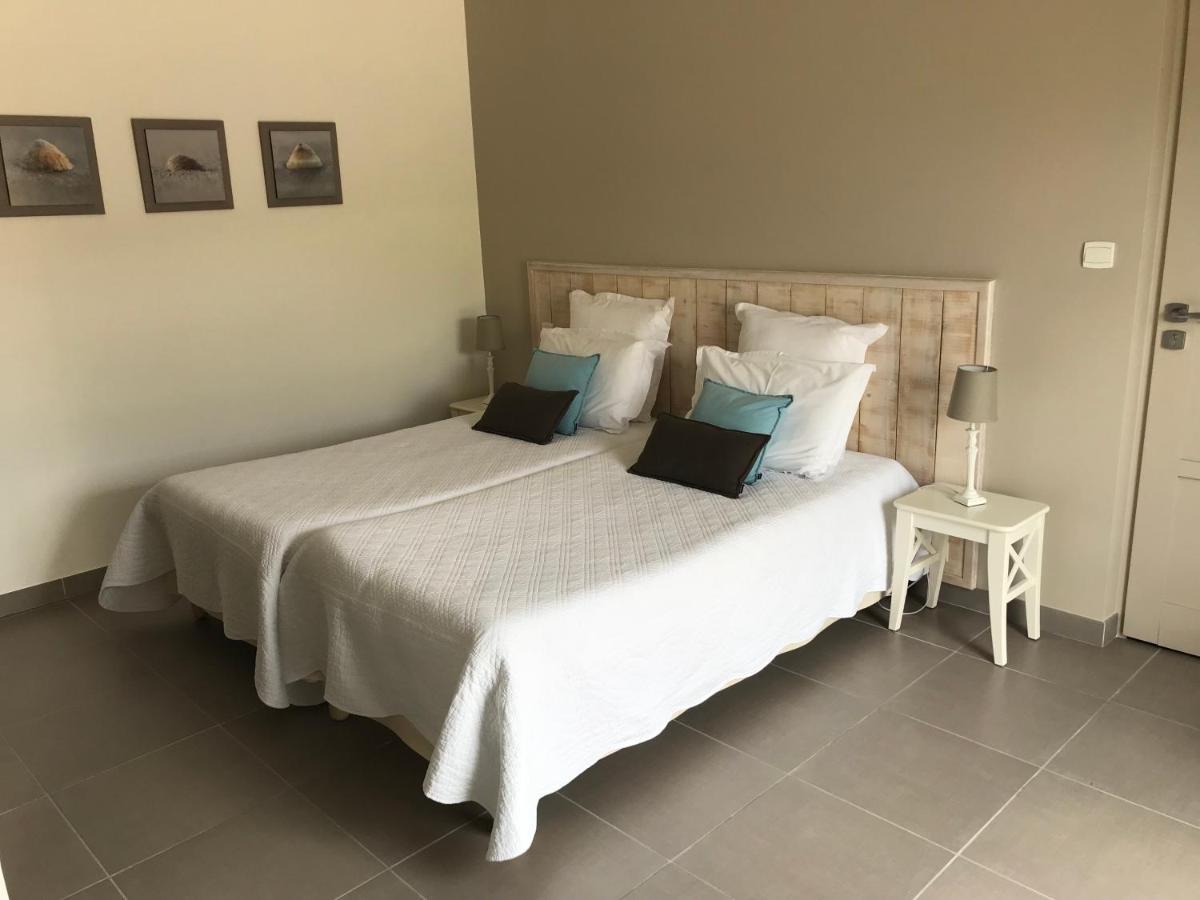 Bed and Breakfast Les Sables Santec Exterior foto